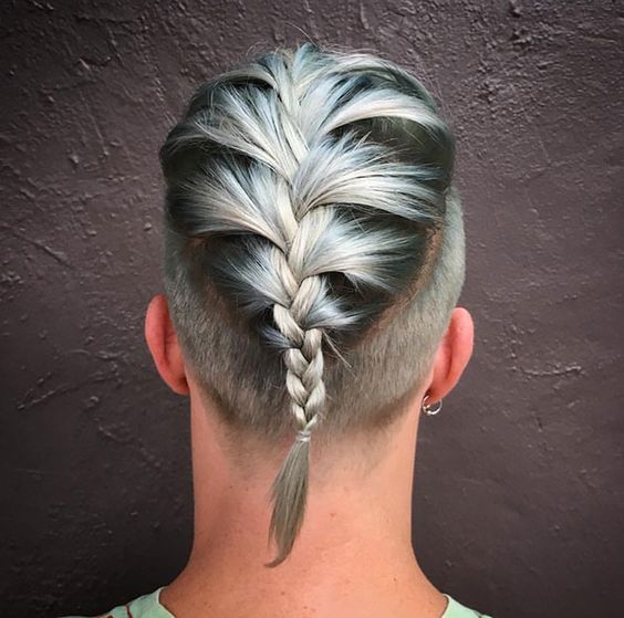 Disconnected Undercut with a dyed French braid