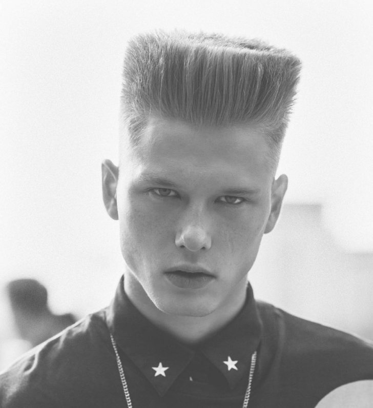 50 Short Sides Long Top Hairstyles For Men(2021 Trends)