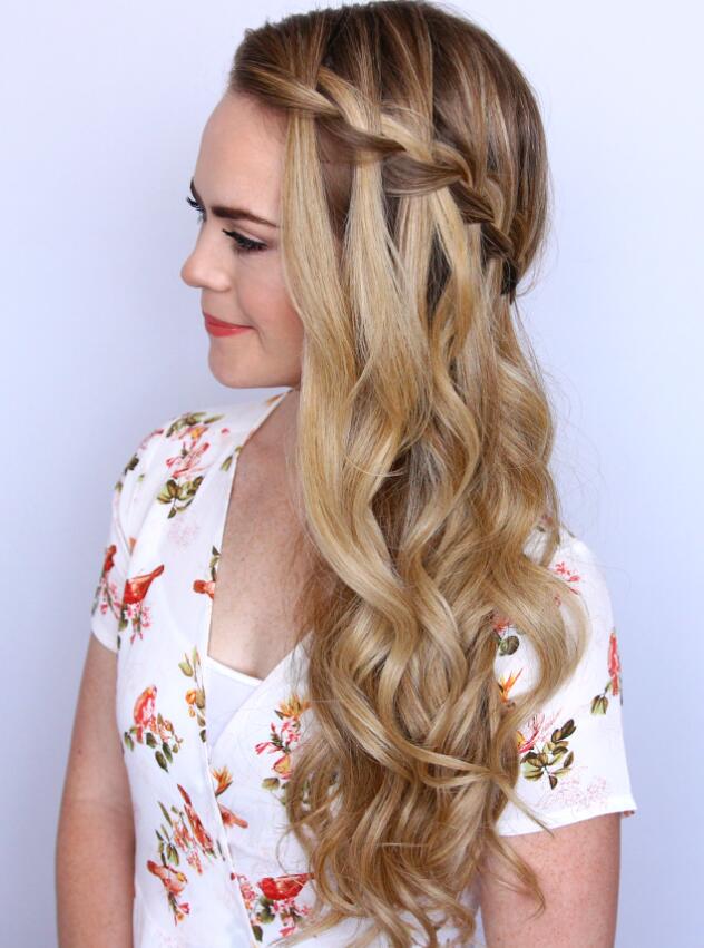 College hairstyle  Makeupandbeautycom