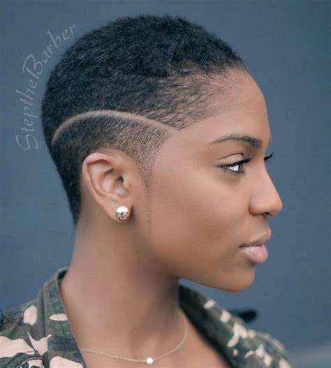 Short black hairstyle with a shaved line