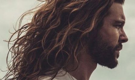 long Hairstyles For Guys and Boys