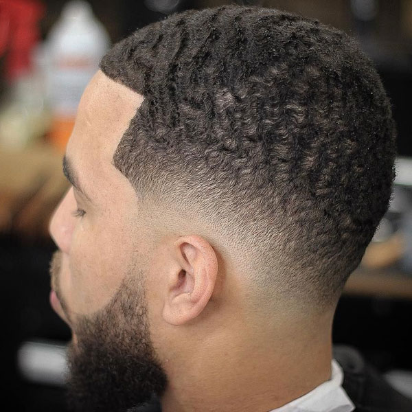 Drop fade with waves