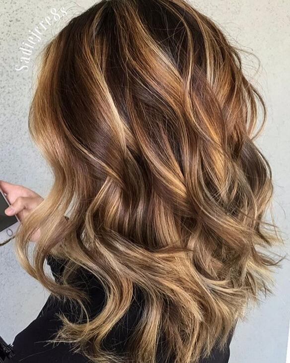 Caramel and chocolate blonde balayage