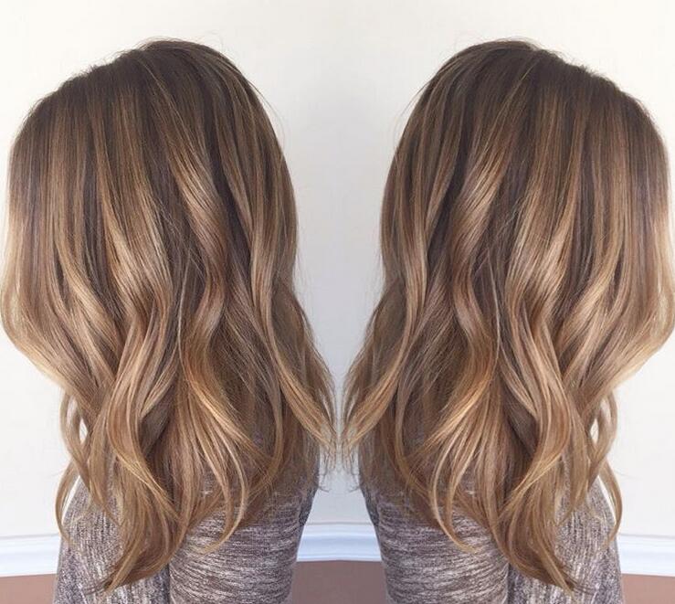 Feminine blonde balayage