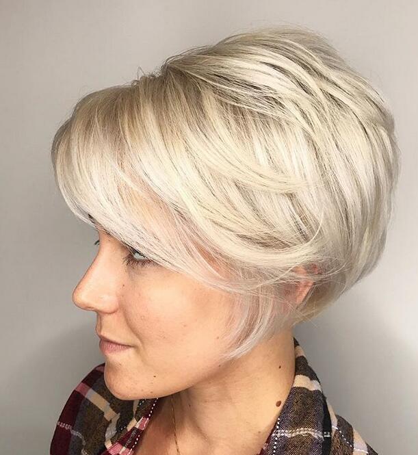 The long pixie cut with swoopy layers