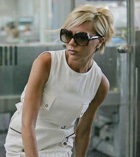 Victoria Beckham’s Long Pixie Cuts