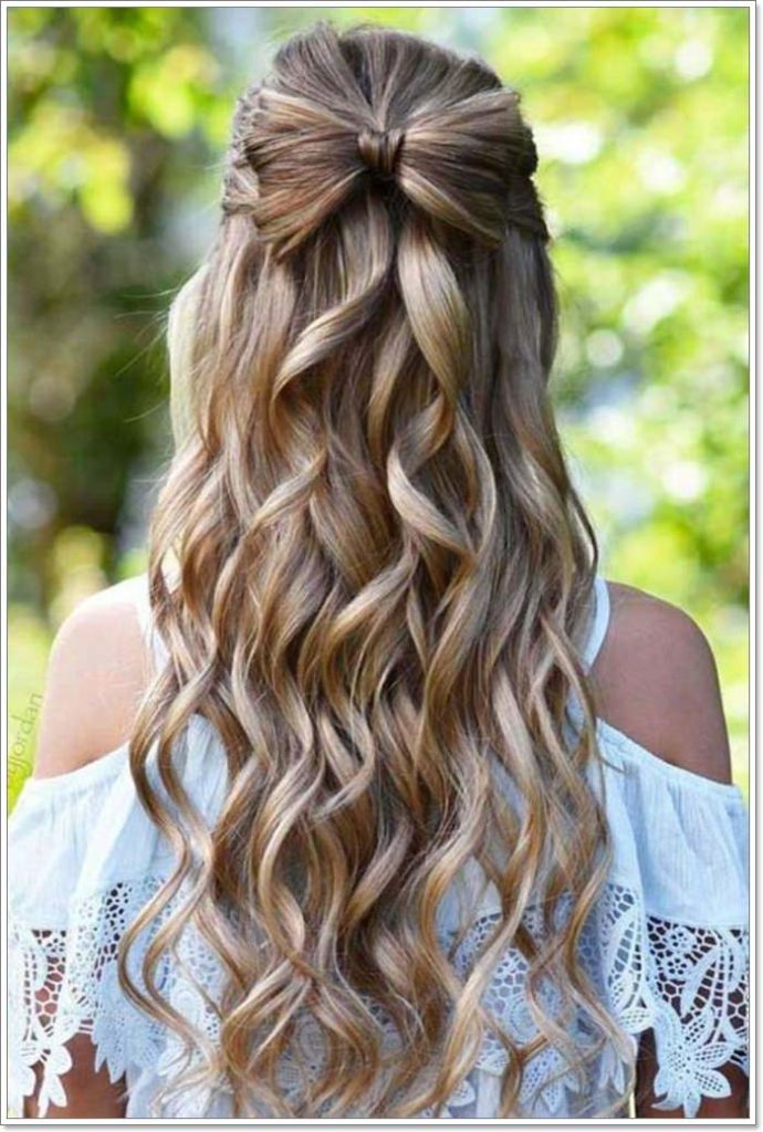 Bow-shaped Half-up Hairstyle
