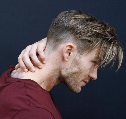 Middle part Undercut