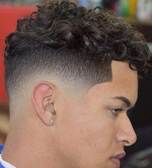 Low Taper Fade for Curlier Curls