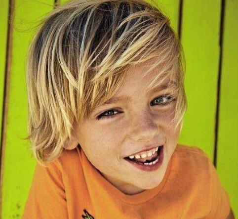 little boy surfer haircuts 2022